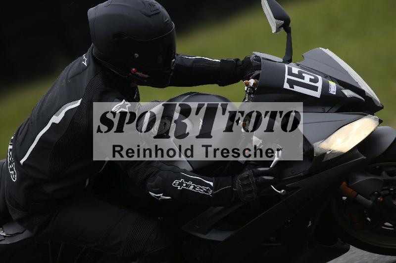 Archiv-2023/66 28.08.2023 Plüss Moto Sport ADR/Freies Fahren/15